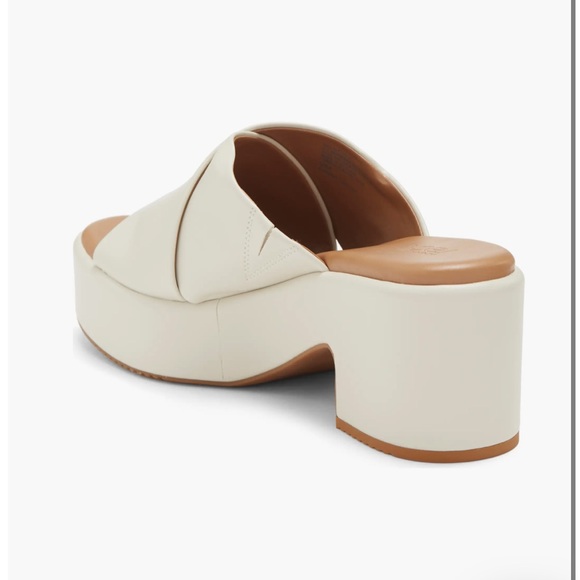 💕MUST GO free shipping! Caleigh Platform Slide Sandal - Nordstrom Rack - 5.5 - Picture 3 of 10